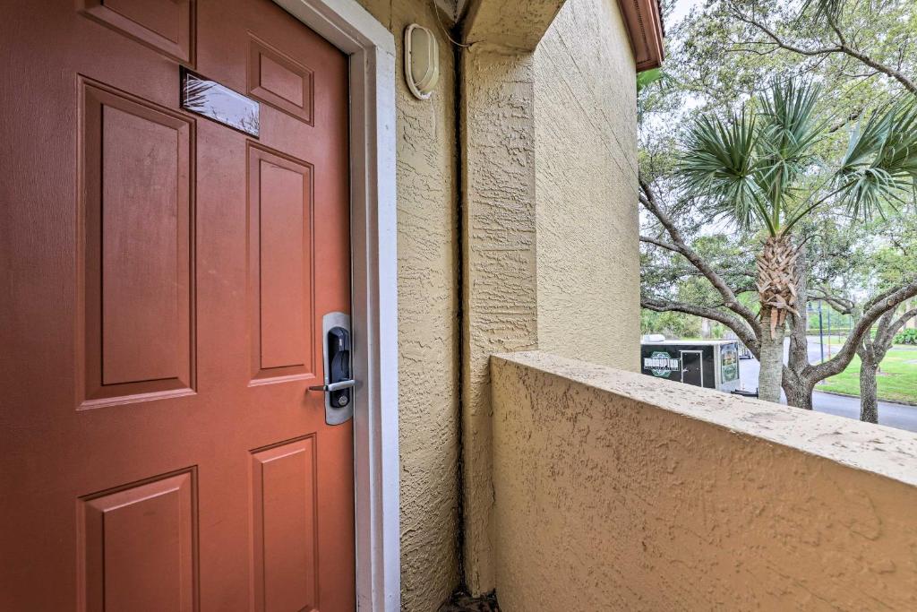 Family Resort Condo with Pool 7 Mi to Universal - image 5