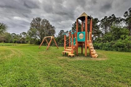 Family Resort Condo with Pool 7 Mi to Universal - image 9