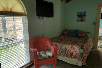 Shorelands Resort - image 5