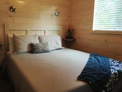 Waterfront Two Bedroom 15 on the #lake at Long Cove Resort
