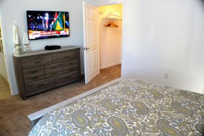 Crofton Springs- 4 bedroom pet friendly vacation home on a gated golf resort with a private pool and spa - image 16