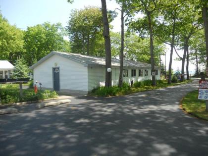 Stefan's R&R Resort - image 17