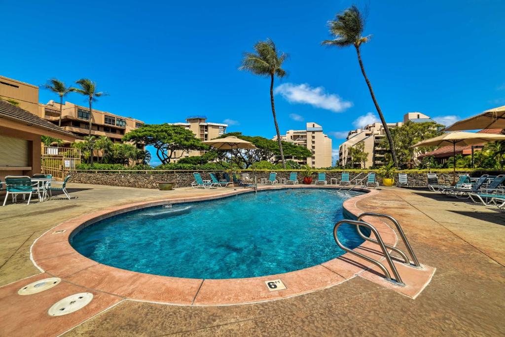 Resort Townhome with Pool and AC - Walk to Pohaku Beach - image 3