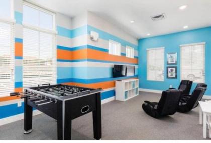 Charming Summerville Resort Home Near Disney - image 11