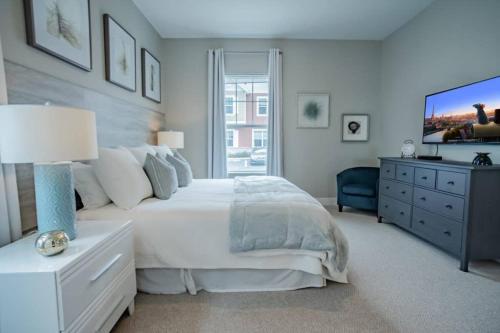 Charming Summerville Resort Home Near Disney - image 2