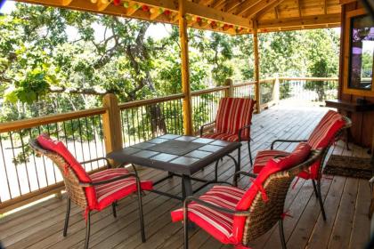 Lakeshore Treehouse Resort - image 10