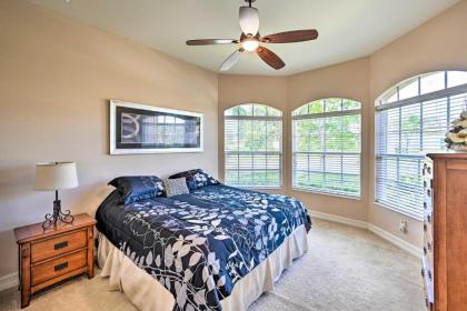 Luxurious Golf Course Getaway with Resort Perks - image 14