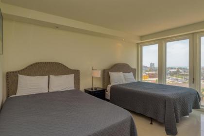 Your beach life is waiting! Stylish Bayview condo in beautiful beachfront resort shared pools & jacuzzi pet friendly - image 12