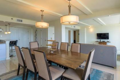 Your beach life is waiting! Stylish Bayview condo in beautiful beachfront resort shared pools & jacuzzi pet friendly - image 13