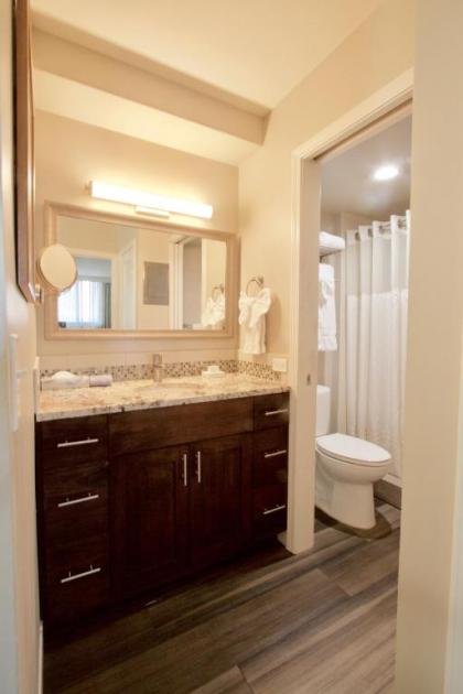 Royal Kuhio Resort - image 10