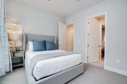 Spectrum Resort Orlando 3 Bedroom + Resort Amenities + Near Disney - image 9