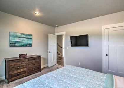 Lake-View Escape with Private Beach Resort Access! - image 15