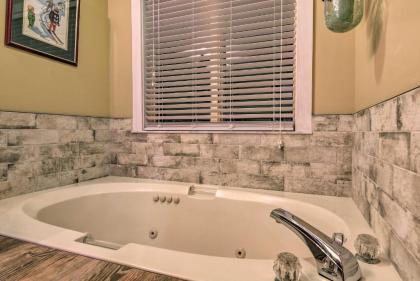 Cozy Home with Sauna Mins to Stowe Mountain Resort - image 11
