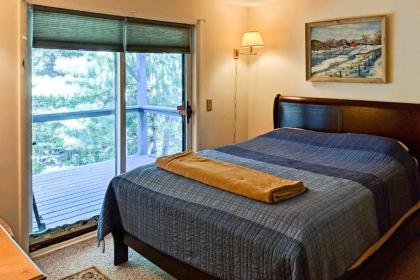 Cozy Home with Sauna Mins to Stowe Mountain Resort - image 19