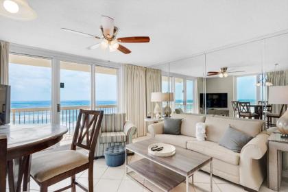 Pelican Beach Resort 801 by RealJoy - image 14