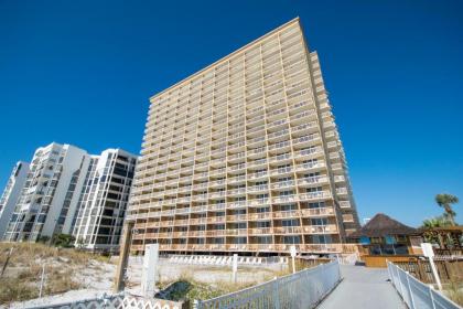 Pelican Beach Resort 801 by RealJoy - image 8