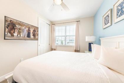 Vibrant Home with Pool Table & Amenities near Disney - 7707G - image 8