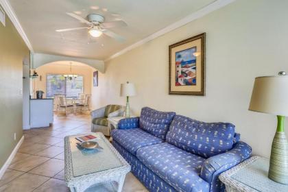 Barefoot Beach Resort New Private Beach Access GREAT Amenities - image 7