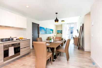 NEW Beachfront Condo Resort OCEAN VIEW Balcony - image 3