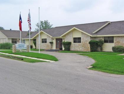 Recreational Resort Condominiums Situated on Lake Travis - image 3