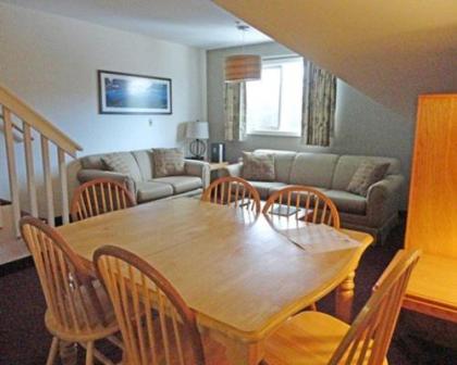 Luxurious Slopeside Resort at Attitash Mountain - image 3