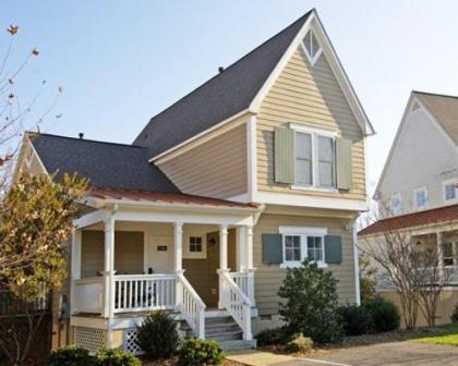 Scenic Vacation Resort Properties in Historic Williamsburg - image 16