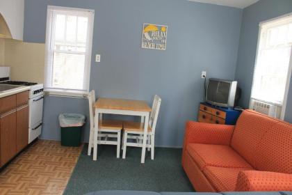 Bass Cabin - Waterfront resort on Fremont Wolf River - image 11
