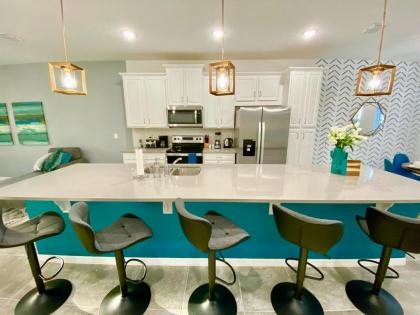 Splendid 3 Bd Close to Disney w/ Surf Park @ Solara Resort 2190 - image 17