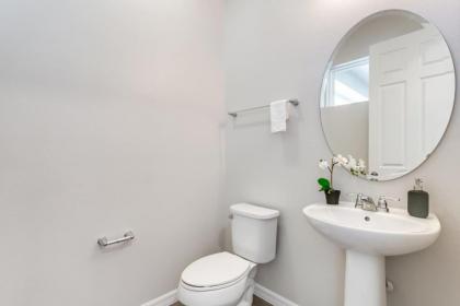 Beautiful House with 9 Bedrooms at 1834 Caribbean View Terrace SOLARA RESORT - image 17
