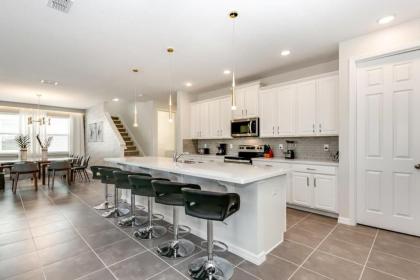 Beautiful House with 9 Bedrooms at 1834 Caribbean View Terrace SOLARA RESORT - image 7