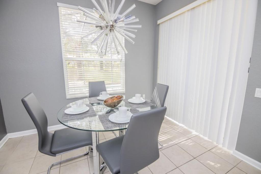 Elite Windsor Hills Resort Home - image 5