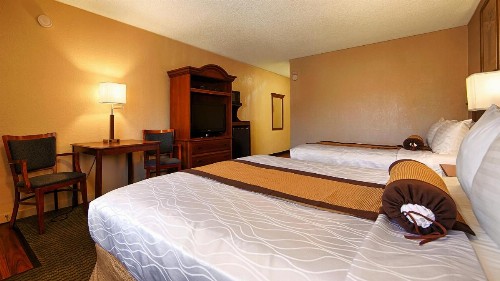 Best Western Heritage Inn - image 3