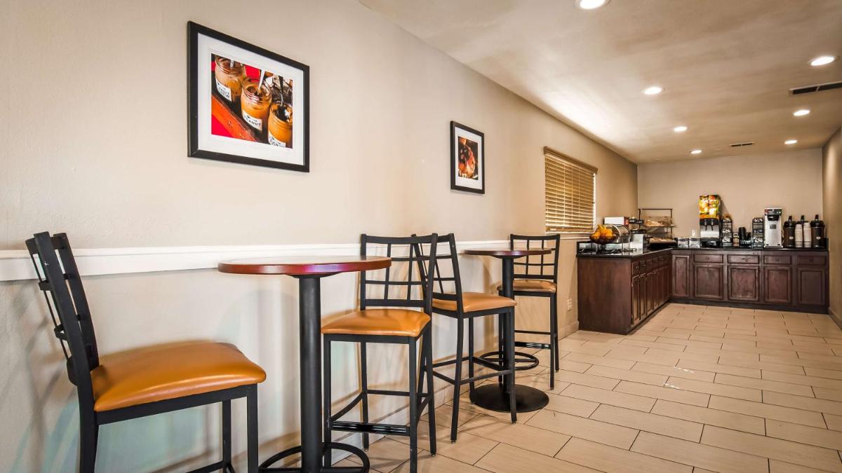 Best Western Heritage Inn - image 4