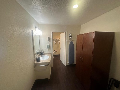 Best Western Heritage Inn - image 9