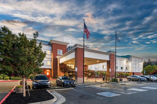 Hampton Inn & Suites Vacaville-Napa Valley - image 5