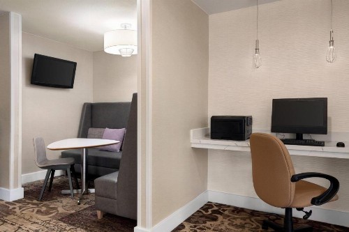 Residence Inn By Marriott Vacaville - image 20