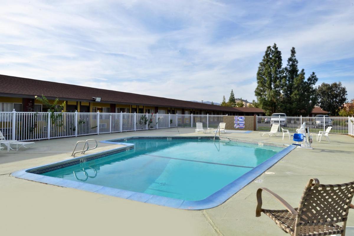 Americas Best Value Inn Vacaville - image 2