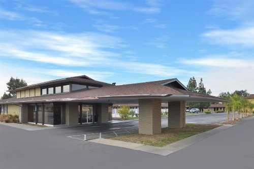 Americas Best Value Inn Vacaville - image 7