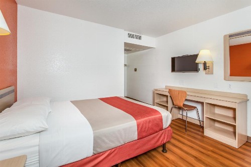 Motel 6-Vacaville CA - image 17