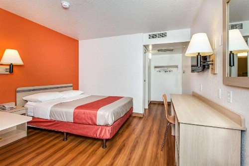 Motel 6-Vacaville CA - image 35