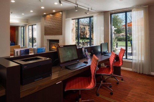 Courtyard by Marriott Vacaville - image 14