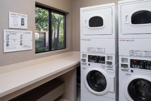 Courtyard by Marriott Vacaville - image 20