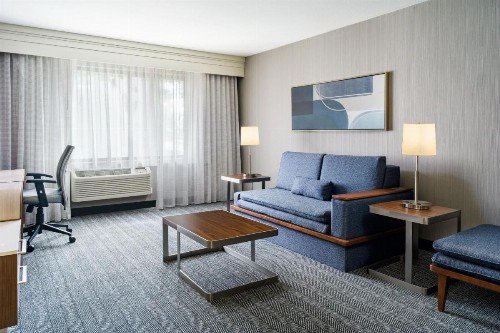 Courtyard by Marriott Vacaville - image 26