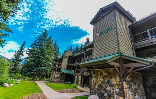 Aspen at Streamside a VRI resort - image 2