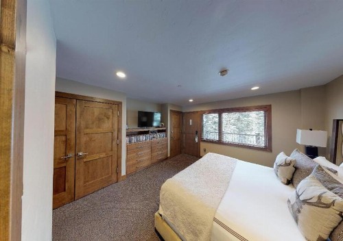 Manor Vail Lodge - image 27