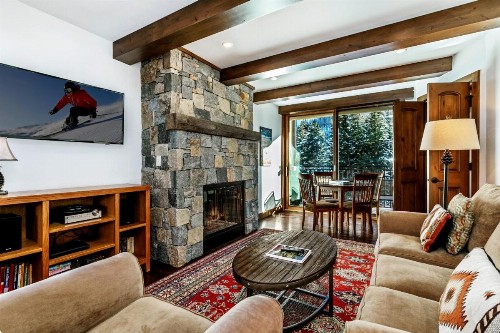 Antlers at Vail Resort - image 12