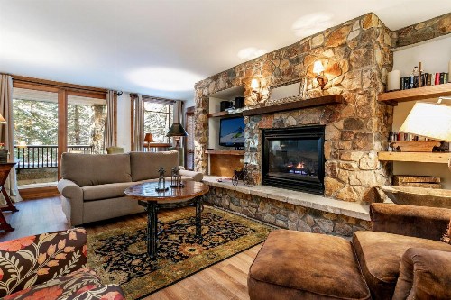 Antlers at Vail Resort - image 15