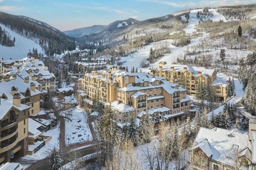 Beaver Creek Lodge Autograph Collection