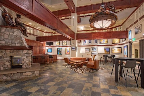 Beaver Creek Lodge Autograph Collection - image 40