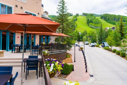 Beaver Creek Lodge Autograph Collection - image 48